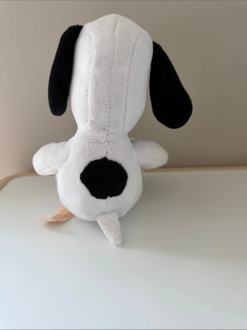DanDee Snoopy plush toy